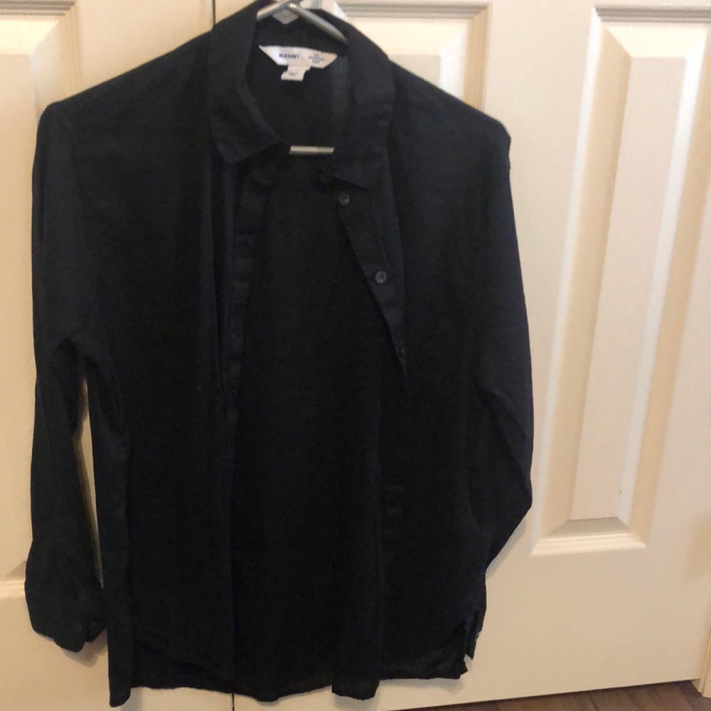 Old Navy Black Button Up Shirt. The Boyfriend Shirt. Like new!